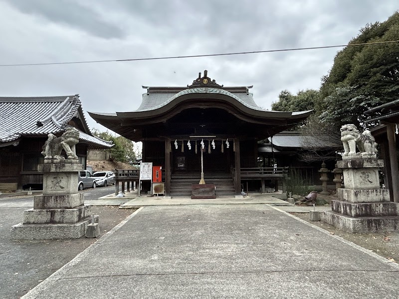 鷹見神社   (折尾)