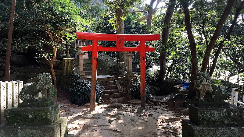 薬師神社