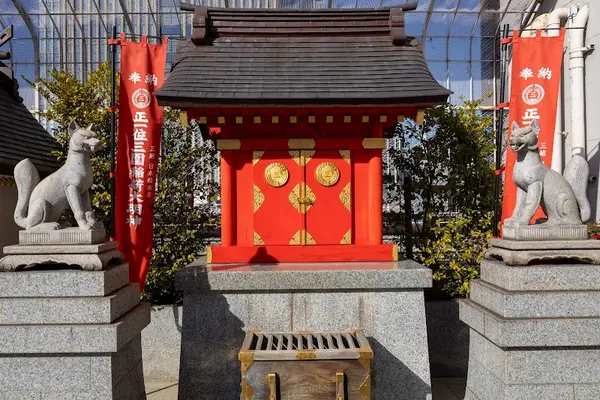 三囲神社 (日本橋三越本店)