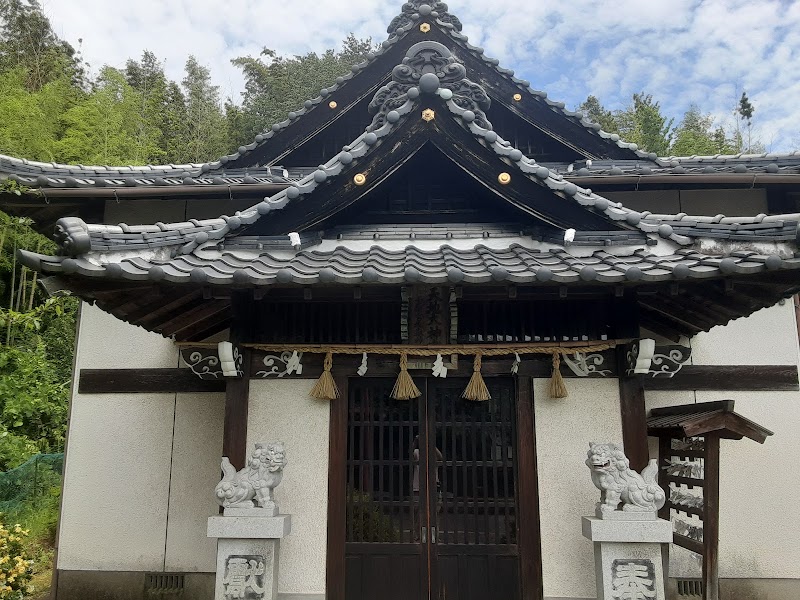 小嶺宮地嶽神社