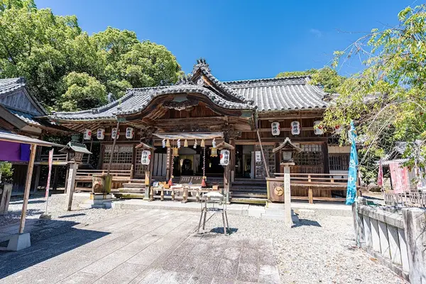 冠纓神社