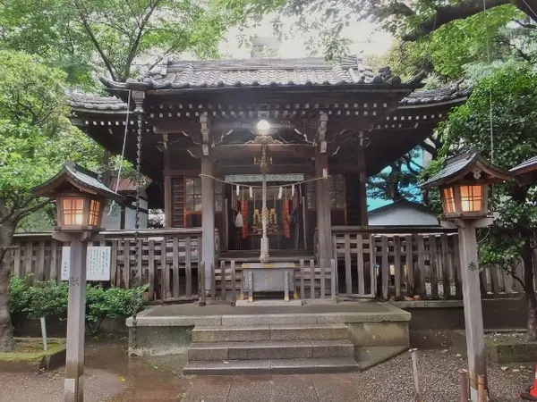 御園神社