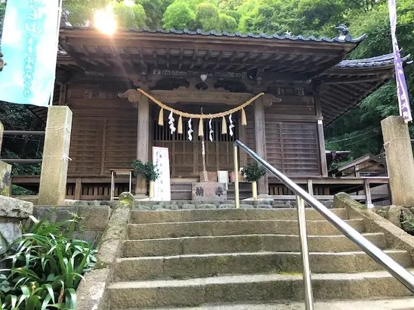 高尾山麓氷川神社