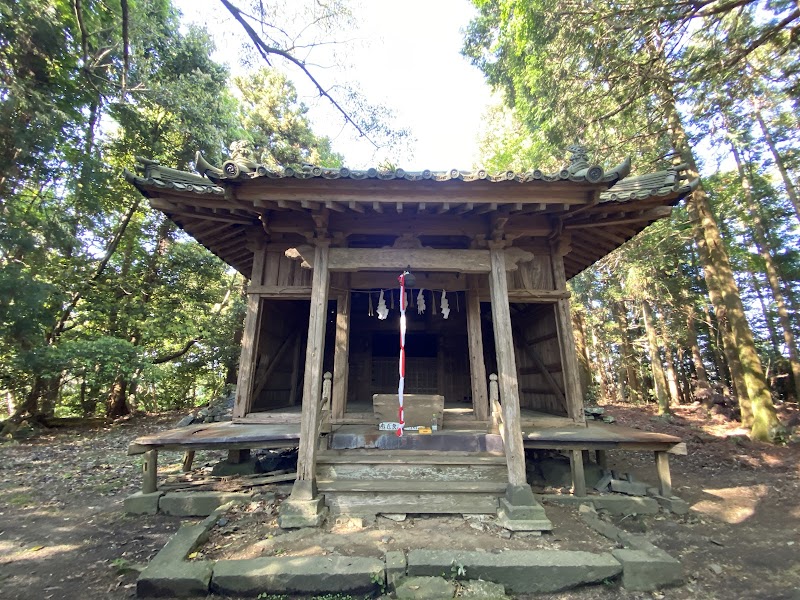 麻氐良布神社