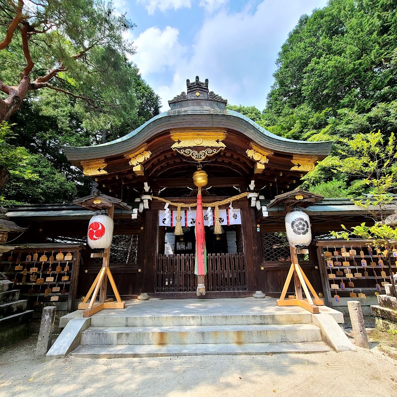 八大神社