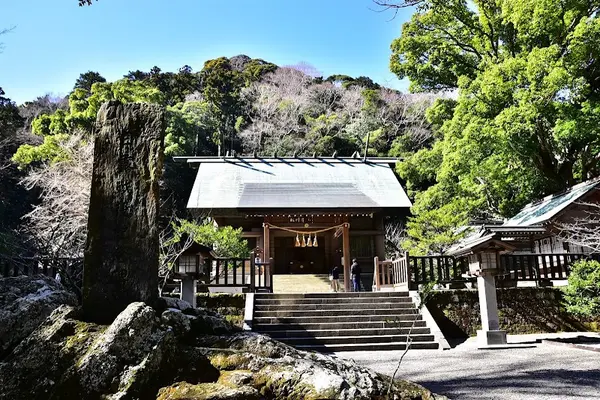 安房神社