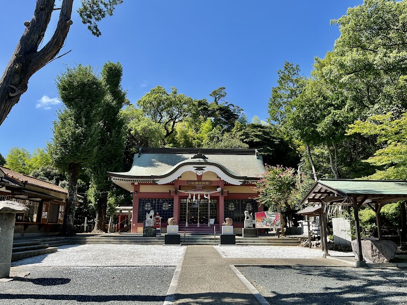 綿都美神社   (中吉田)