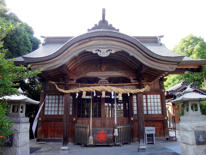 立岩熊野神社