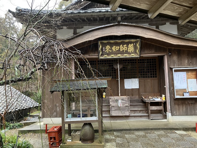 瑠璃光寺