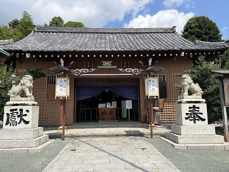 藤ノ木白山神社
