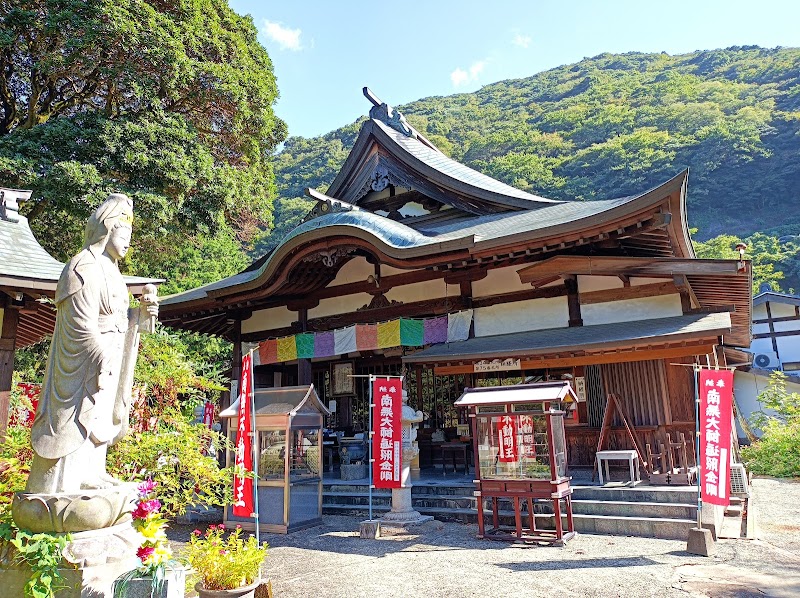 宝山寺